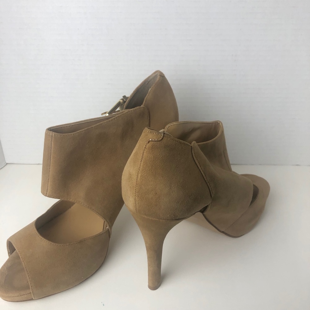 Tan Suede Nine West Open-Toed High-Heel Booties | Size: 10